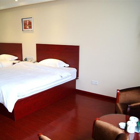 Greentree Inn Hotel Jianhe Subway Station North Palace Taiyuan Exterior photo